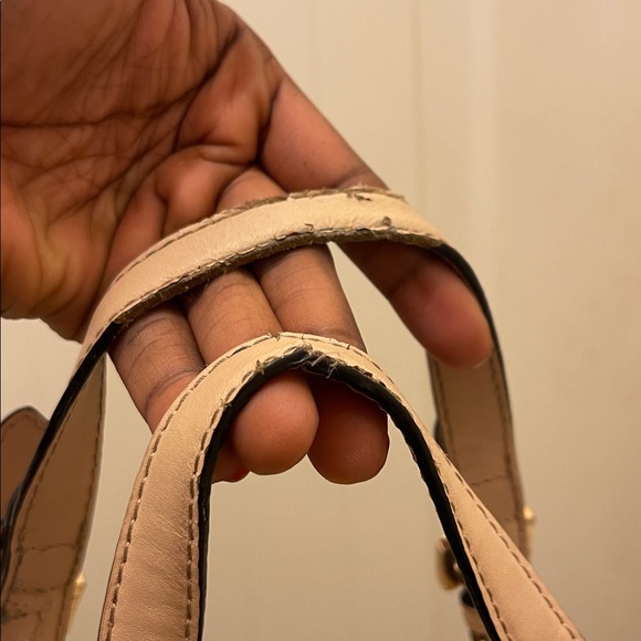 Michael Michael Kors please check all picture of condition - Picture 17 of 17